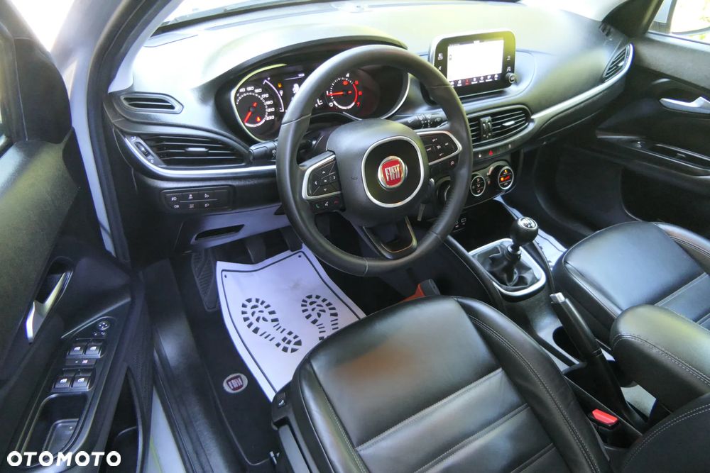 Fiat Tipo 1.6 MultiJet Lounge - 18
