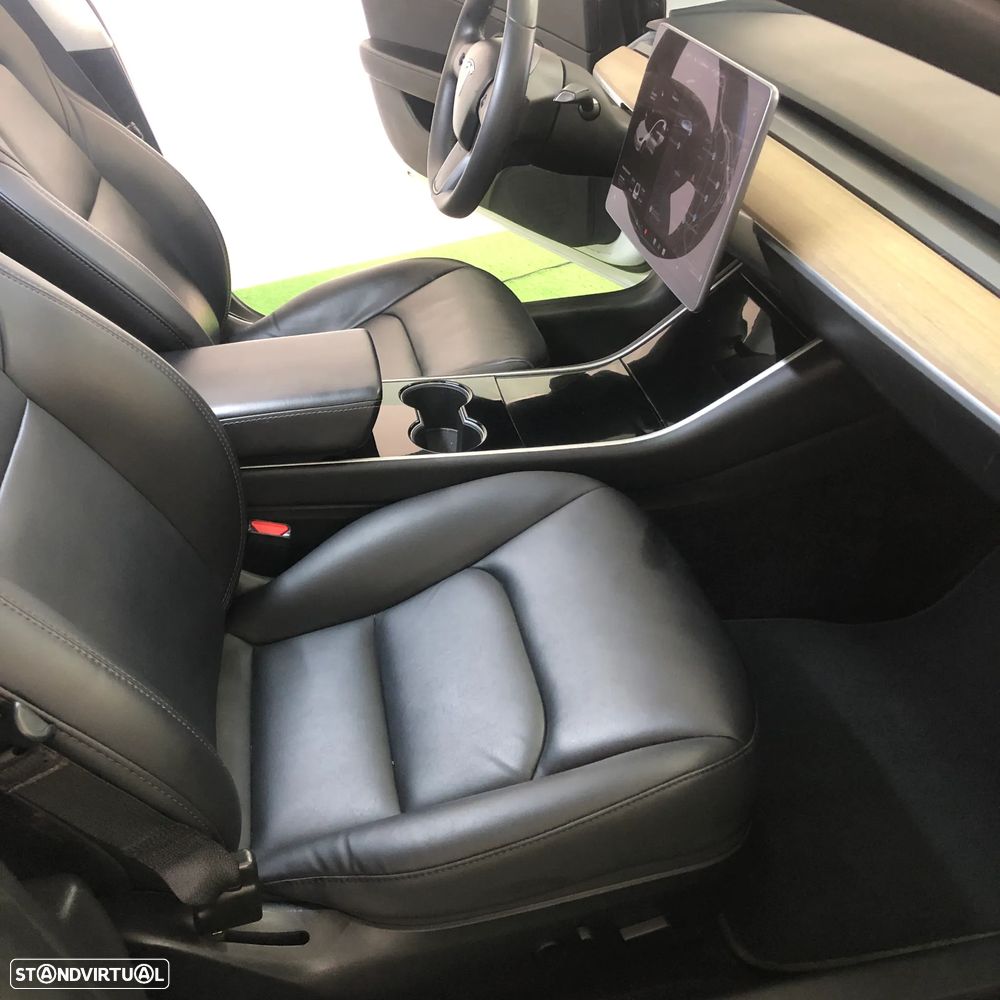 Tesla Model 3 Long-Range Dual Motor AWD - 21