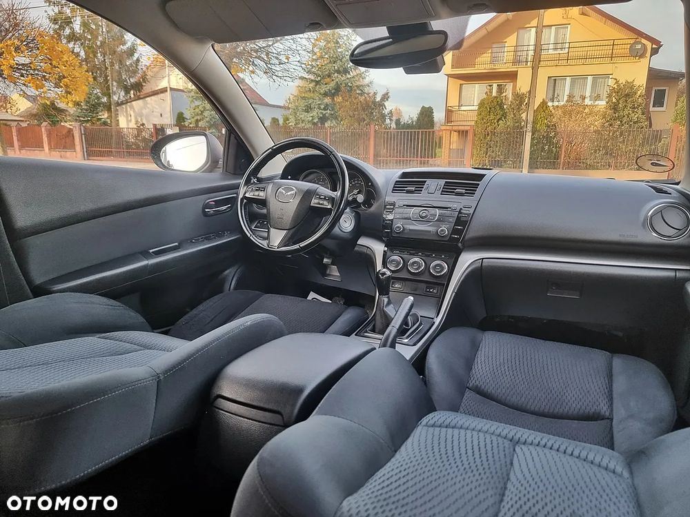 Mazda 6 2.0 Sport - 11
