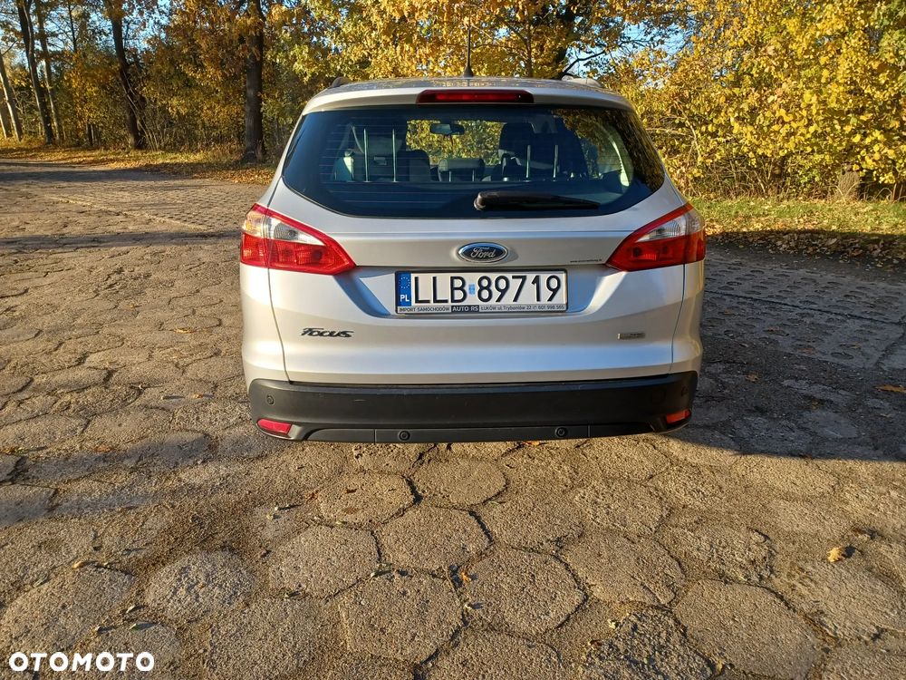 Ford Focus 1.6 TDCi DPF Champions Edition - 10