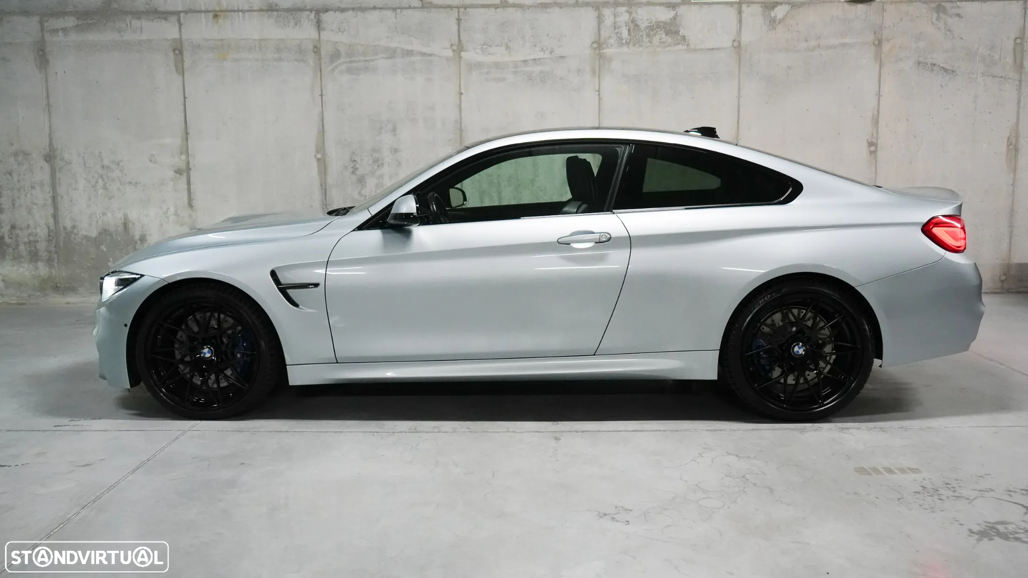 BMW M4 Coupe DKG Competition - 9