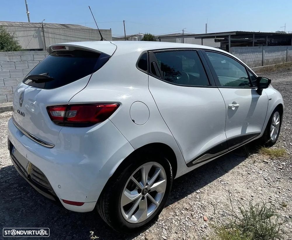 Renault Clio 1.5 dCi Limited - 8