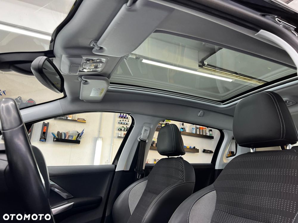 Peugeot 2008 PureTech 130 Stop&Start EAT6 Black Edition - 7