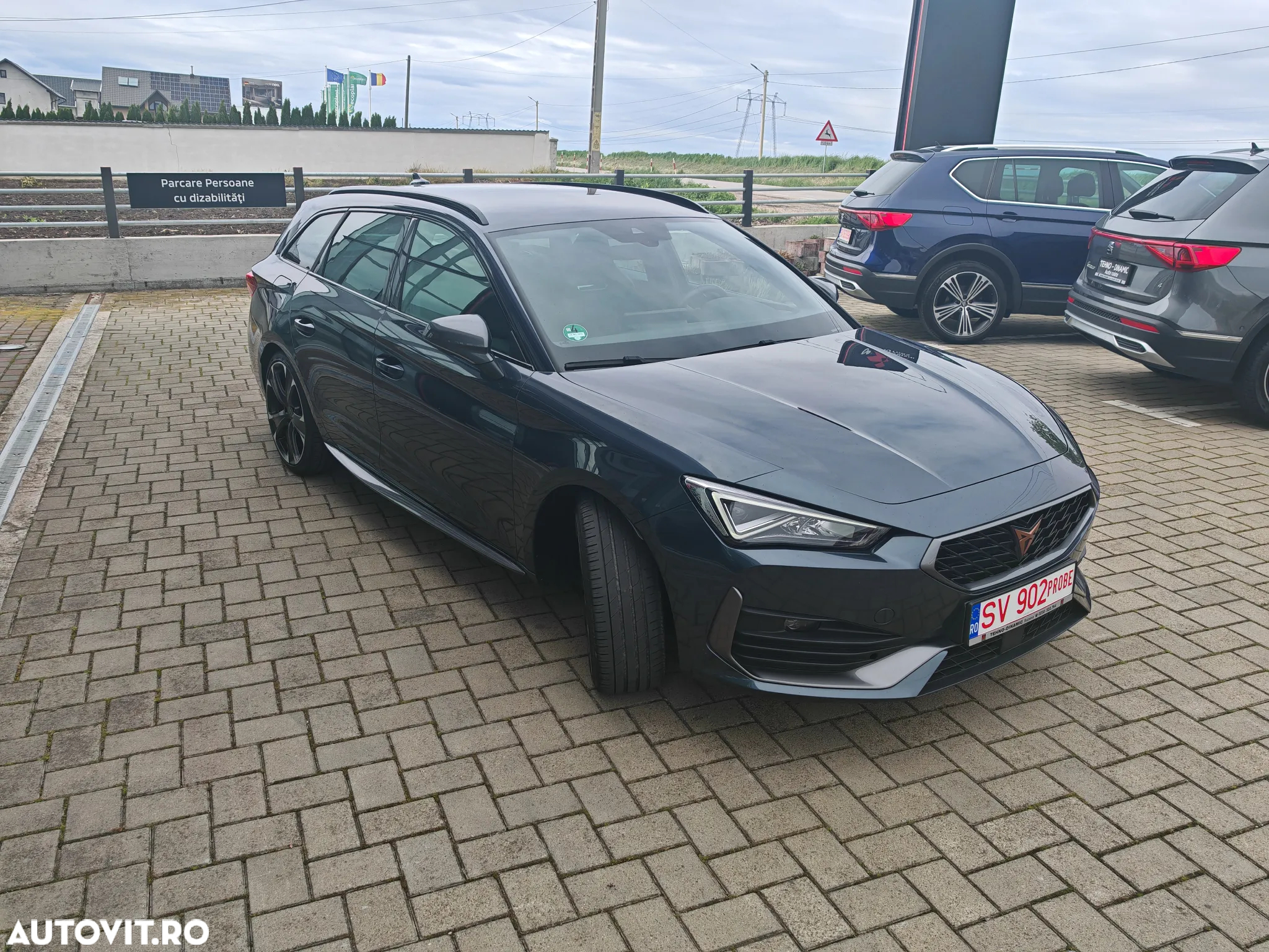 Cupra Leon Sportstourer 1.4 e-Hybrid (180 kW System) VZ - 2