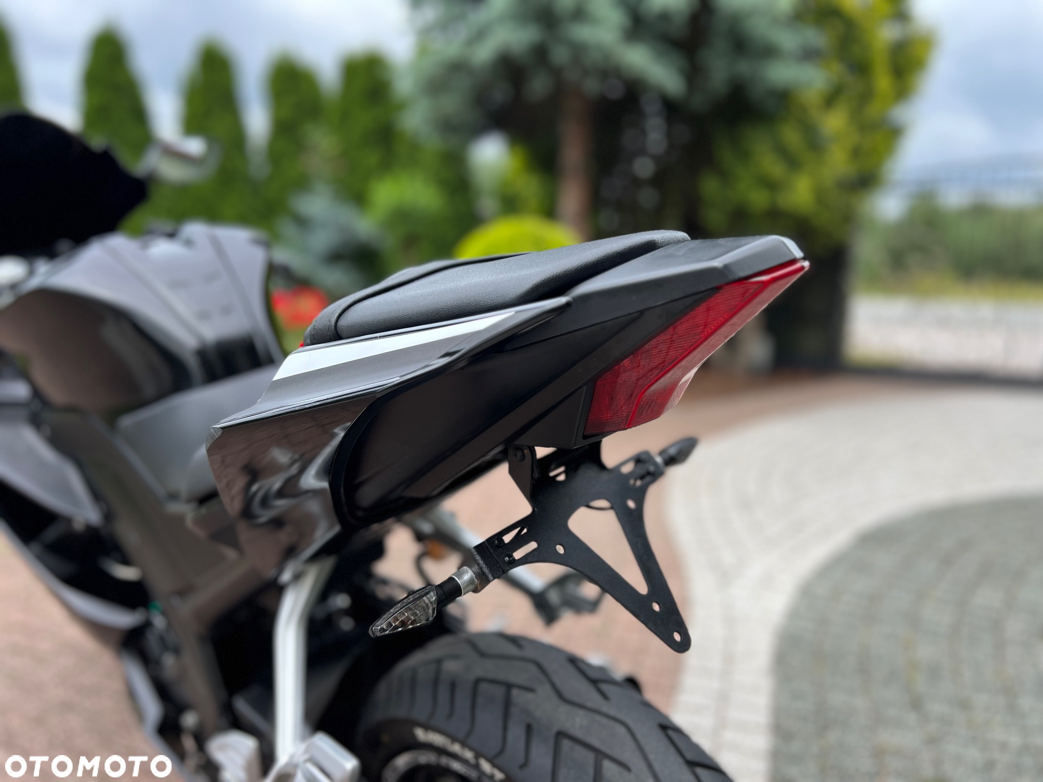 Yamaha YZF - 19