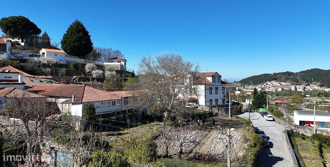 Moradia T8 para venda - Vista 2