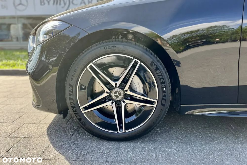 Mercedes-Benz Klasa C 200 mHEV 4-Matic AMG - 27