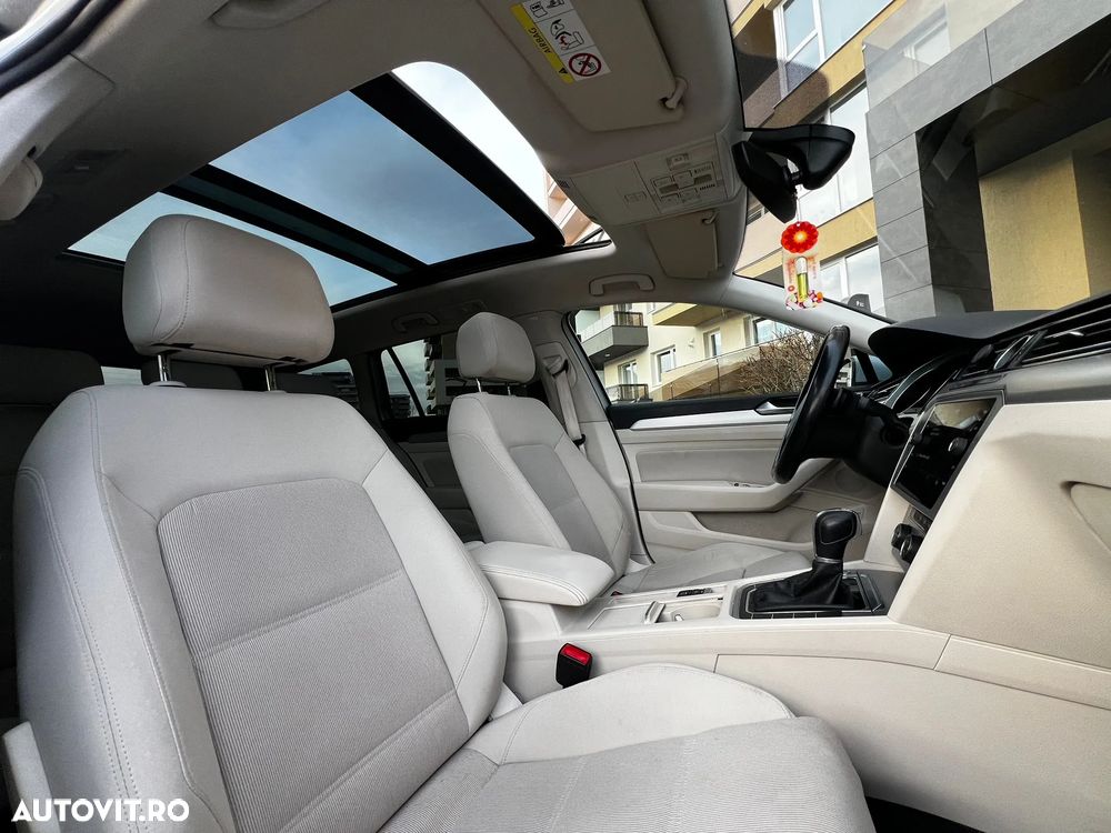 Volkswagen Passat 2.0 TDI SCR DSG Comfortline - 4