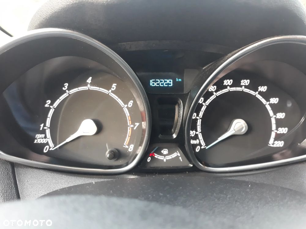 Ford Fiesta - 13