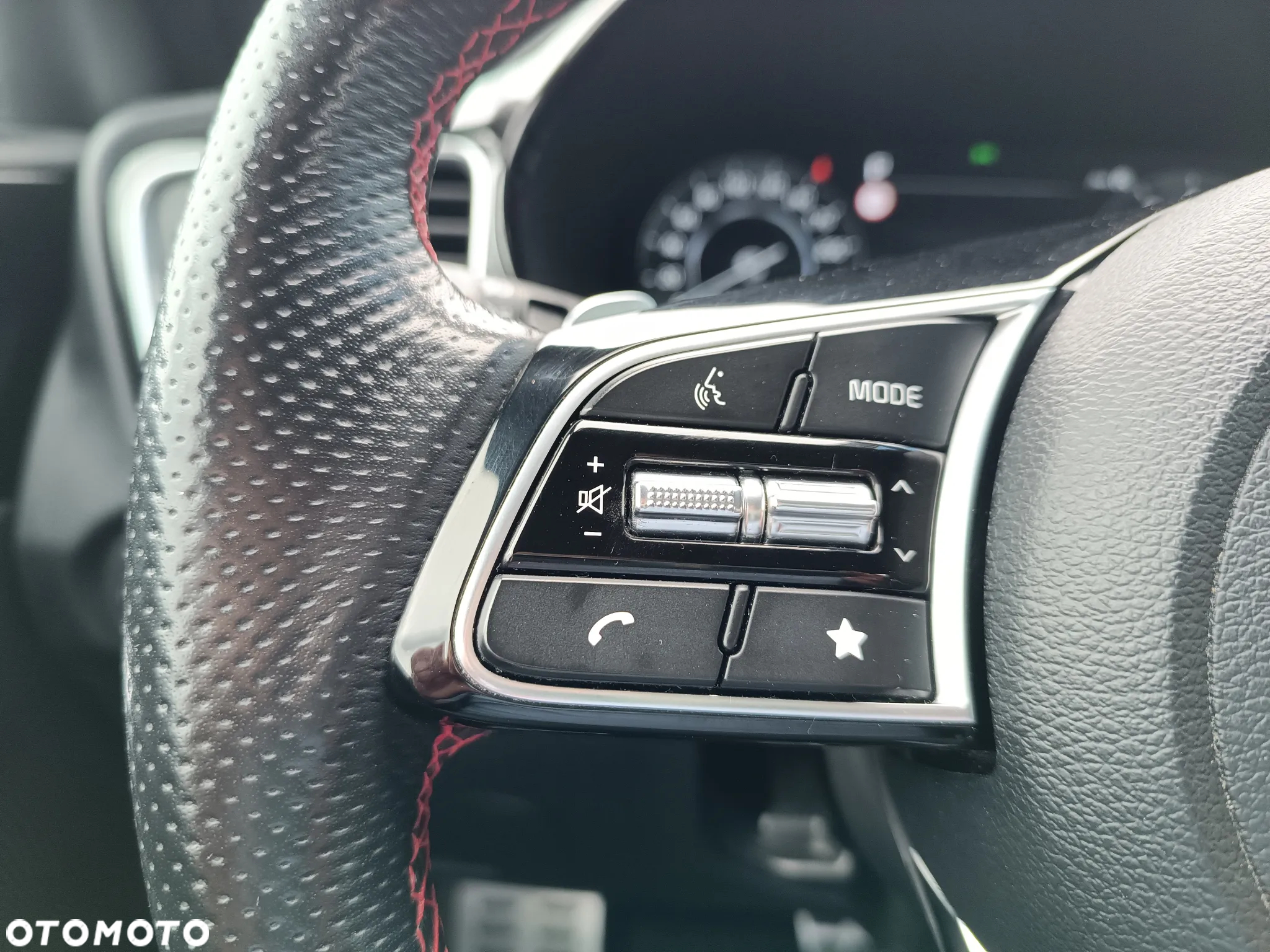 Kia ProCeed 1.6 T-GDI GT DCT - 24