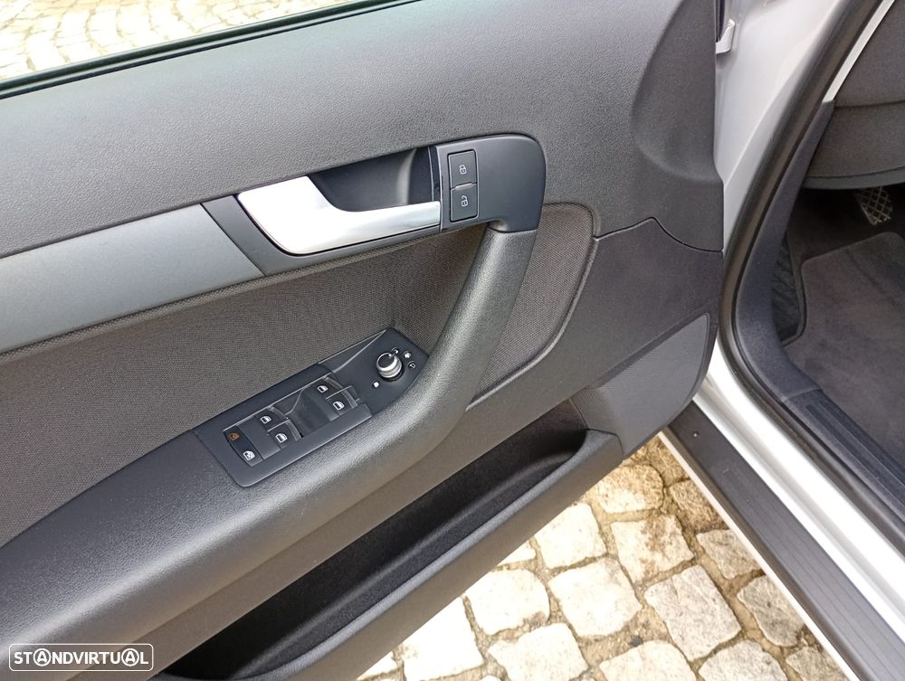 Audi A3 Sportback 1.6 TDI Attraction - 19