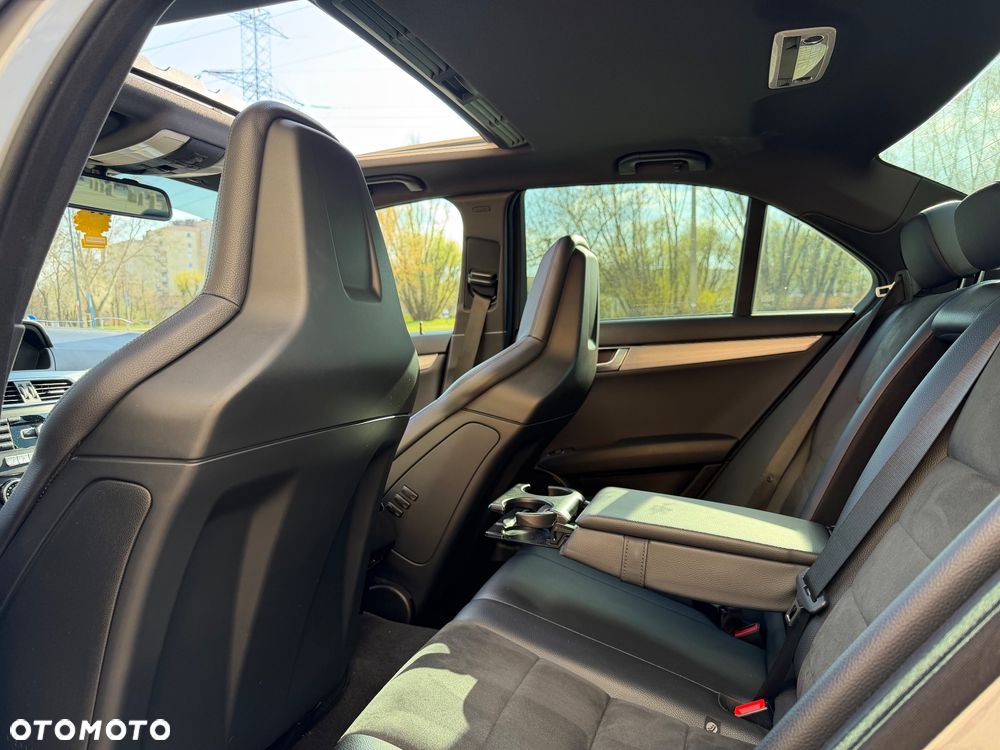 Mercedes-Benz Klasa C 63 AMG 7G-TRONIC - 10
