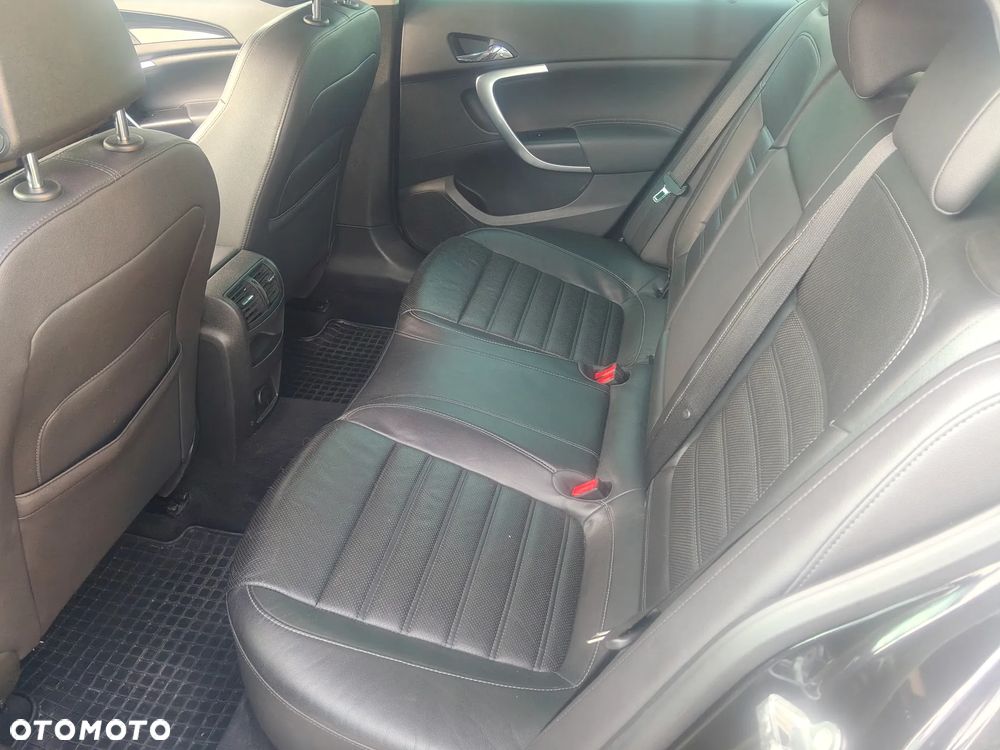 Opel Insignia 2.0 T Sport 4x4 - 10