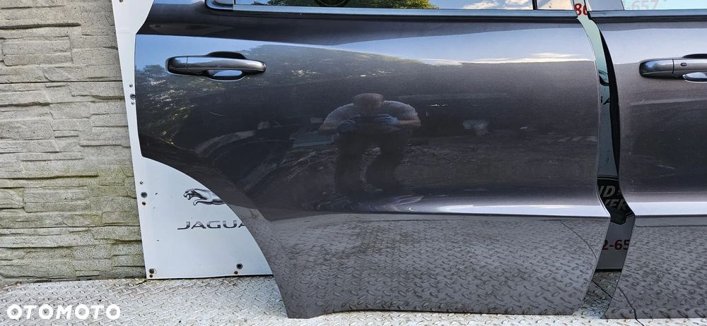 Dodge Durango III LIFT 2017- Kompletne drzwi przód prawy Drzwi przednie prawe  lub Drzwi tył prawy Drzwi tylne prawe Kolor PAU  Oryginalna warstwa lakieru - 16