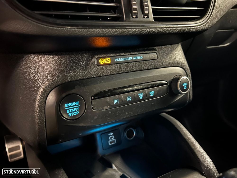 Ford Focus 1.0 EcoBoost MHEV ST-Line - 16