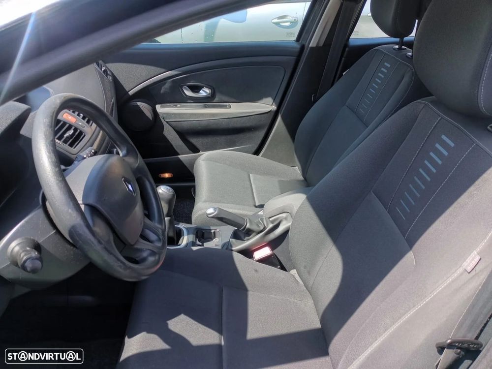 Renault Mégane 1.5 dCi Dynamique - 10