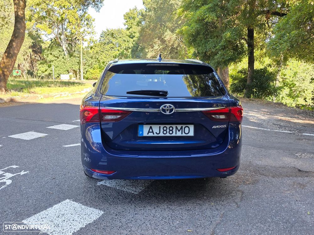 Toyota Avensis SW 2.0 D-4D Luxury+GPS - 8