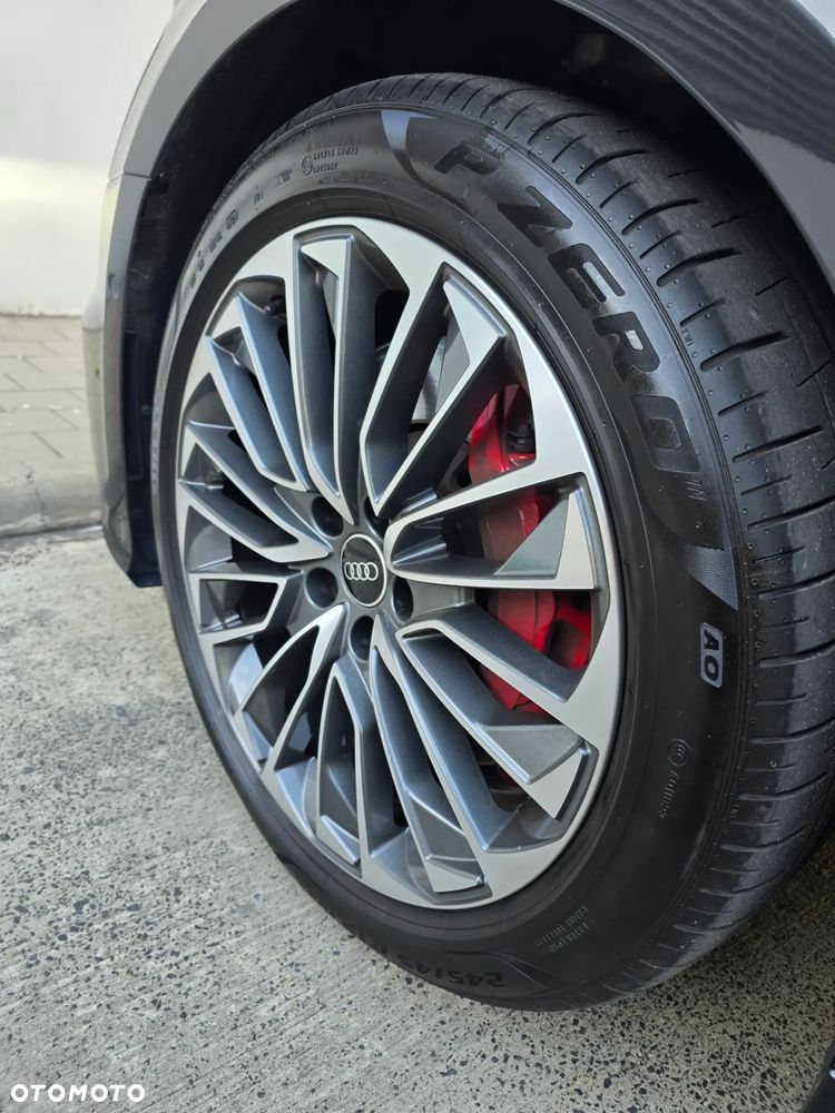 Audi A6 Avant 55 TFSI e quattro S tronic S line - 29