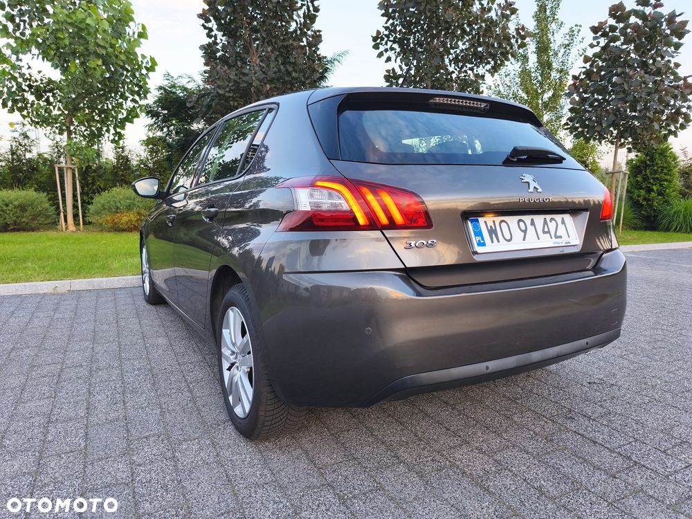 Peugeot 308 1.6 e-HDi Active S&S - 16
