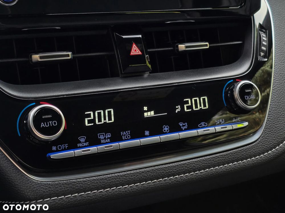 Toyota Corolla 1.8 Hybrid Comfort - 25