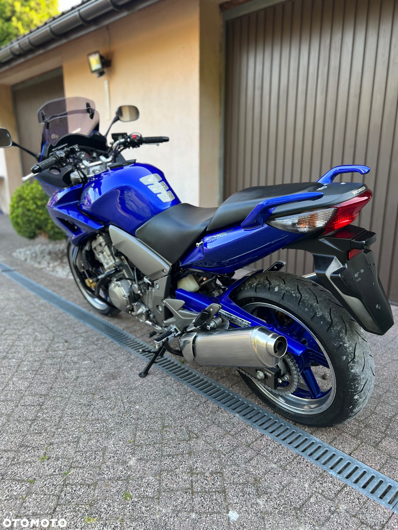 Honda CBF - 21