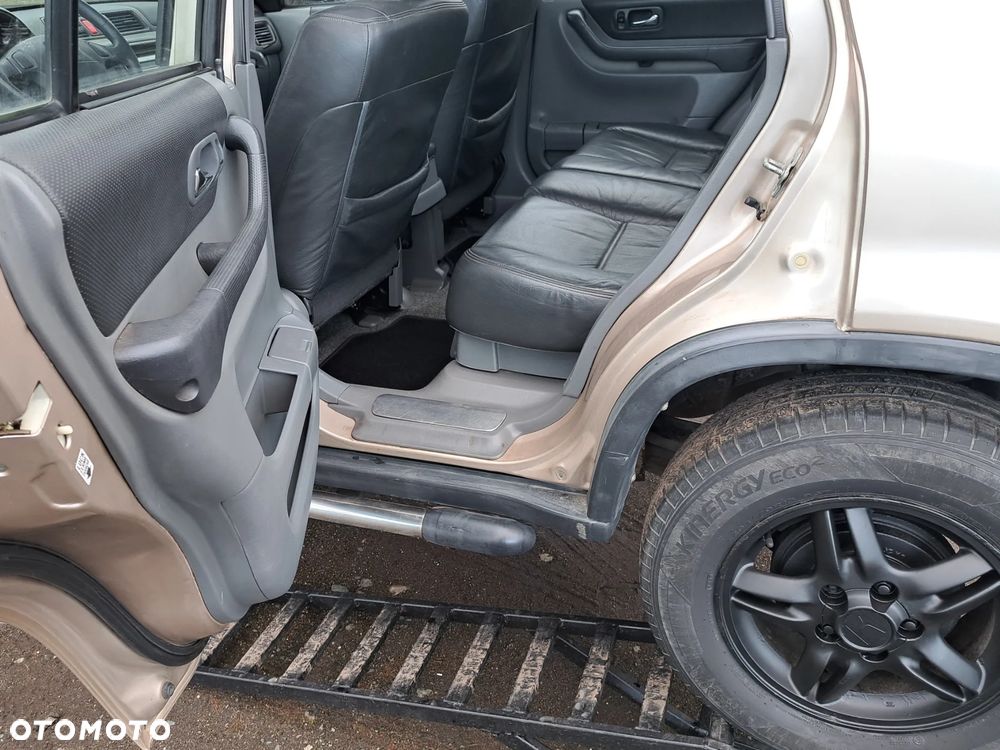 Honda CR-V 2.0 L 4WD - 19