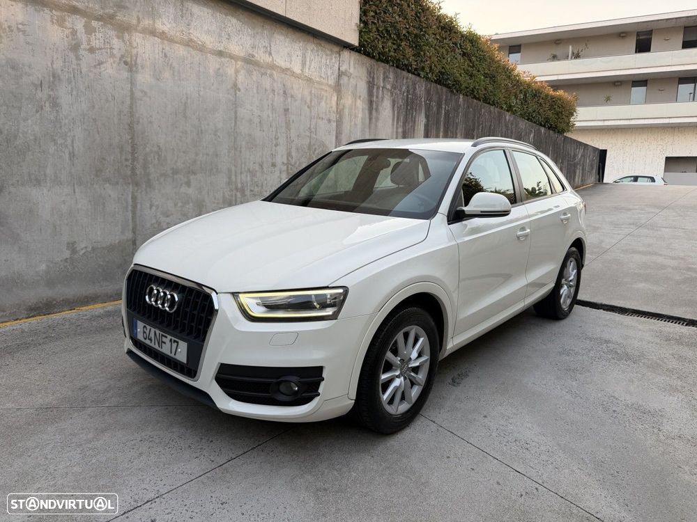 Audi Q3 2.0 TDI Business Line - 2