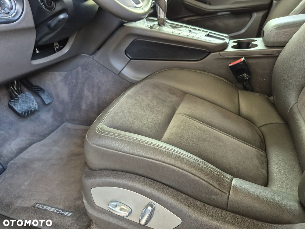 Porsche Macan PDK - 29