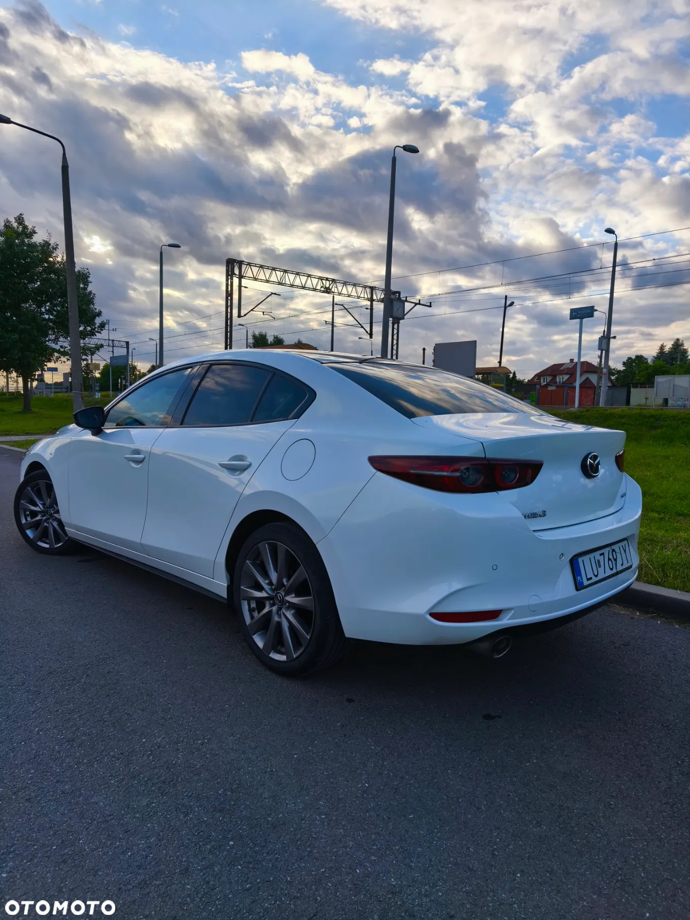 Mazda 3 - 6