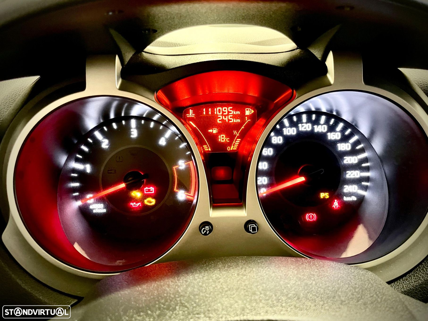 Nissan Juke 1.5 dCi N-Connecta - 19