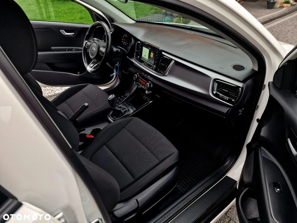 Kia Rio 1.4 L - 15