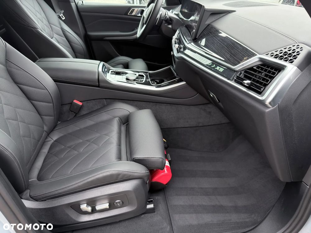 BMW X5 xDrive30d mHEV sport - 17
