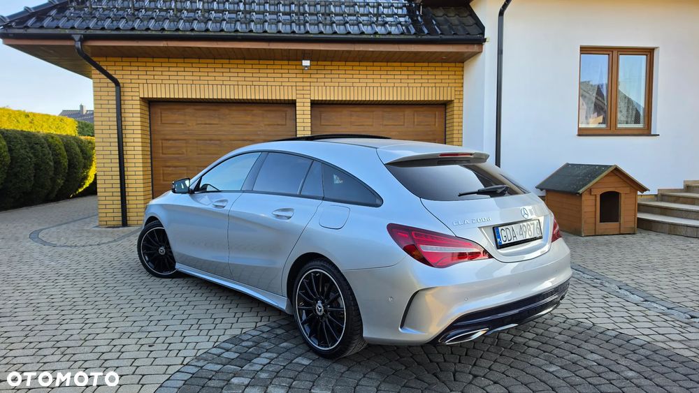 Mercedes-Benz CLA 200 d 7G-DCT AMG Line - 17