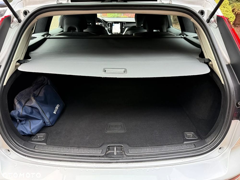 Volvo V60 D3 Momentum - 16