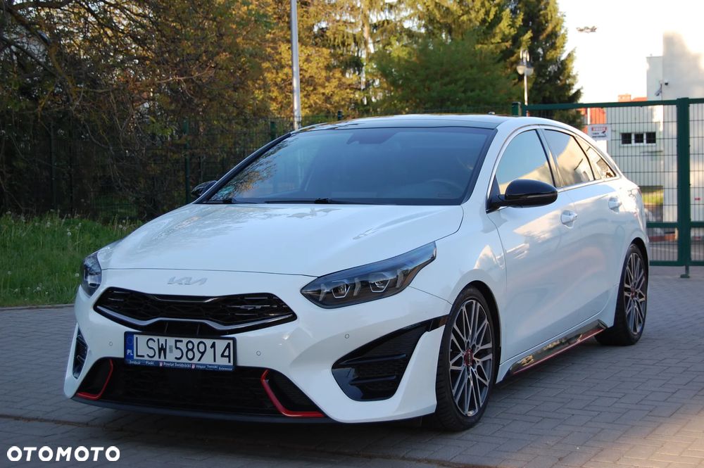 Kia ProCeed 1.6 T-GDI DCT7 OPF GT - 12
