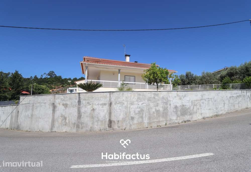 Moradia Isolada T5 para venda em Santos Êvos - Viseu - Grande imagem: 3/60