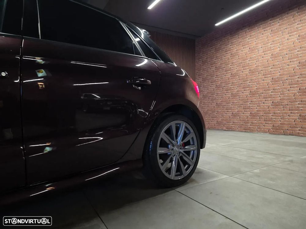 Audi A1 Sportback 1.6 TDI S-line - 30