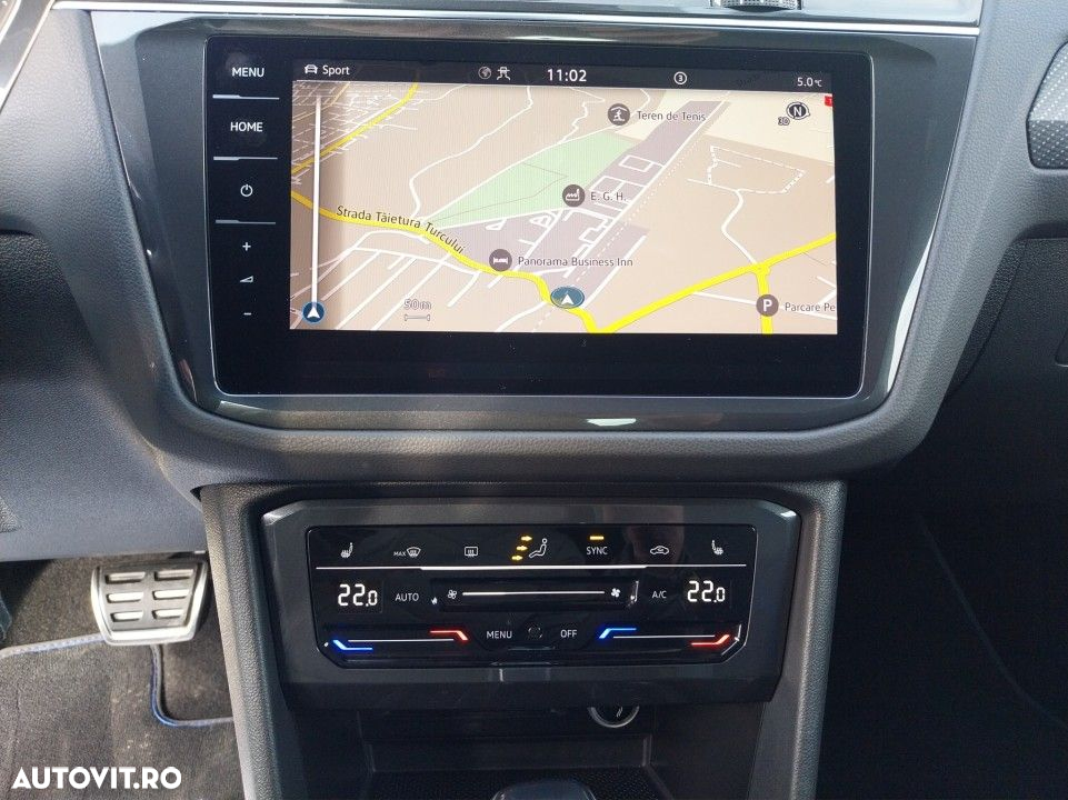 Volkswagen Tiguan - 16