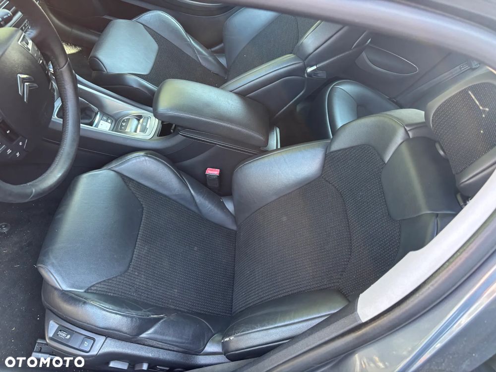 FOTELE  FOTEL  CITROEN C5 SW III X7 08-  EUROPA - 1