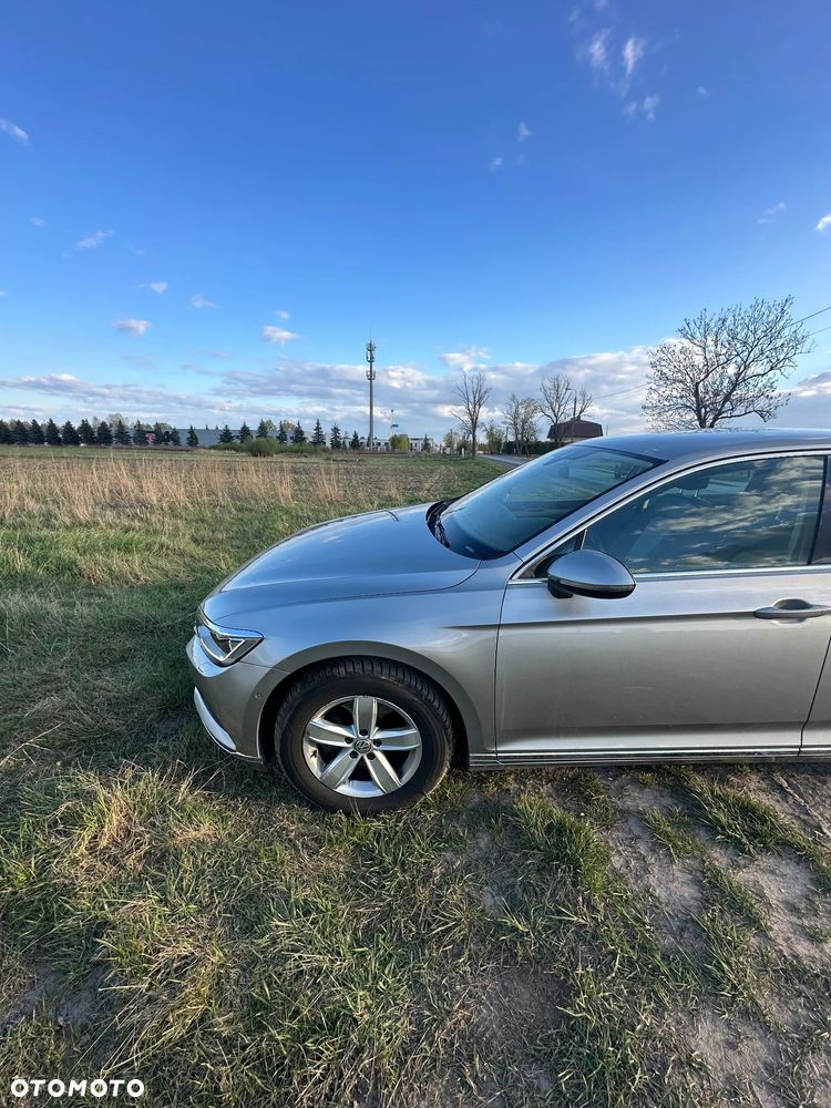 Volkswagen Passat 1.8 TSI BMT Highline DSG - 17