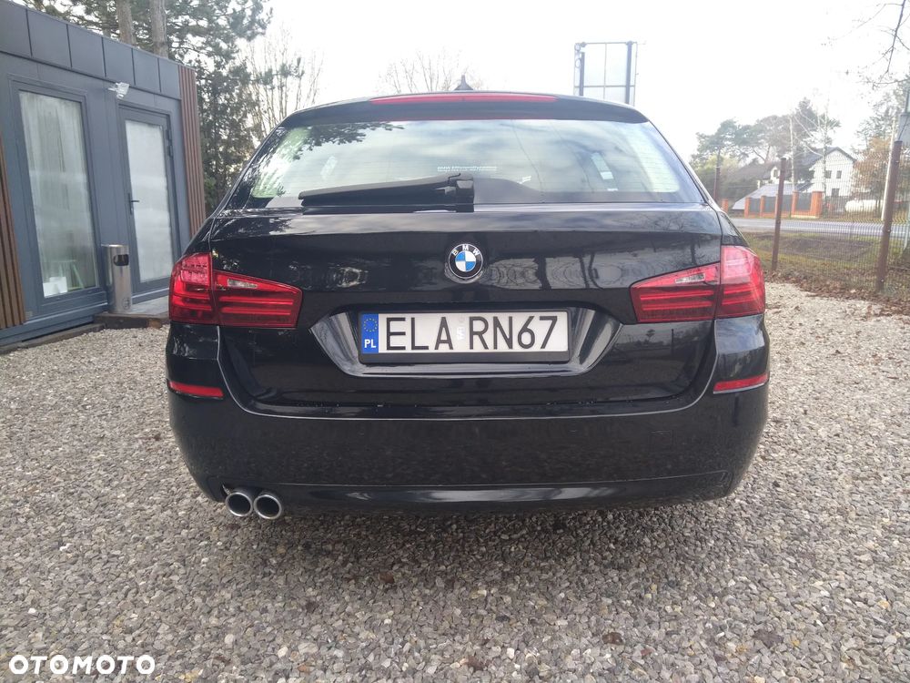 BMW Seria 5 530d xDrive - 10