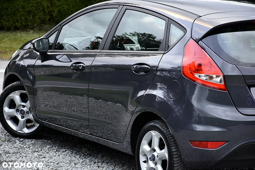 Ford Fiesta 1.25 Platinium X - 12