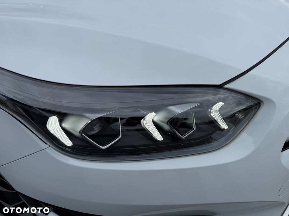 Kia Ceed - 12