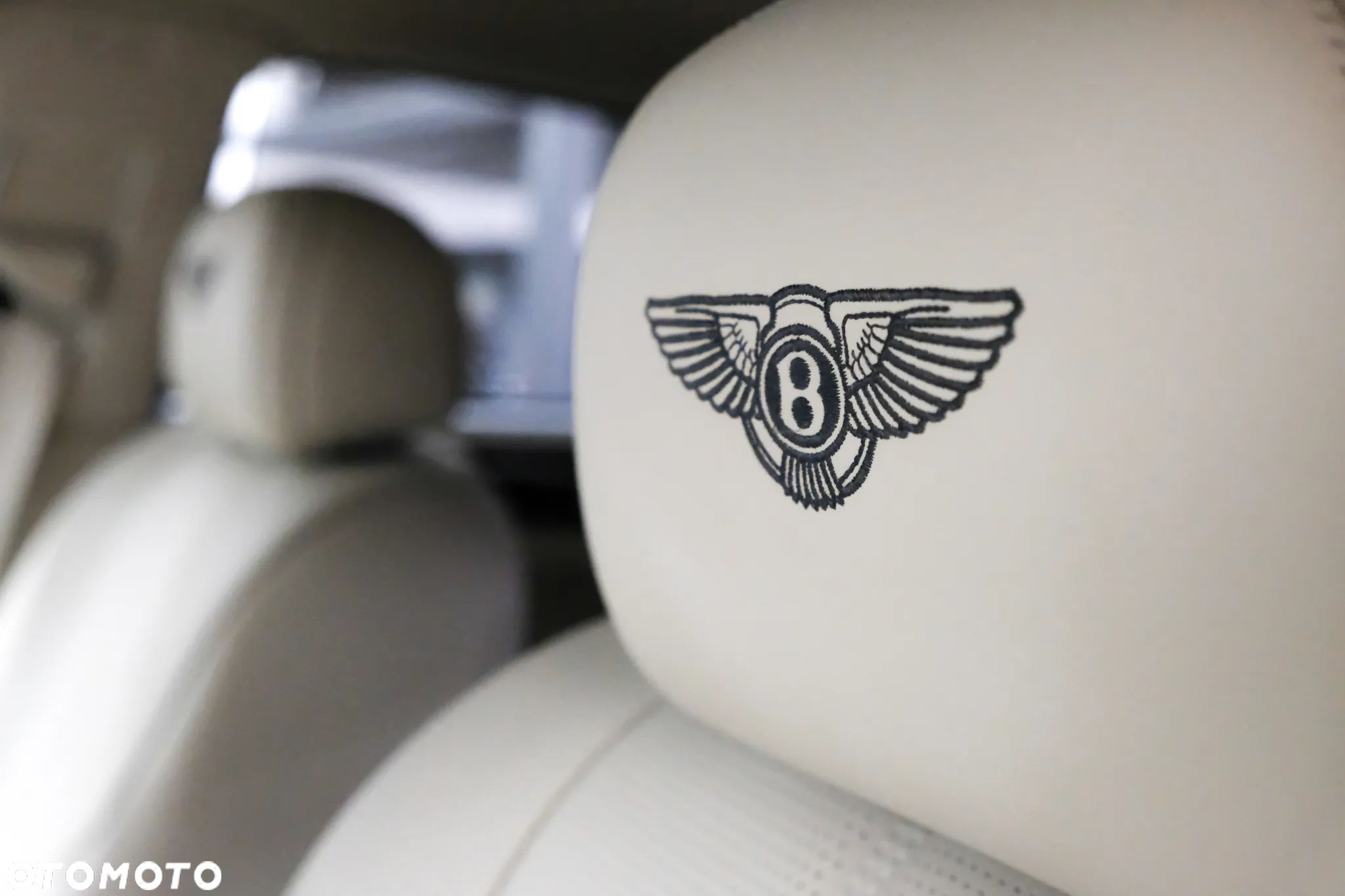 Bentley Flying Spur GTC W12 - 28