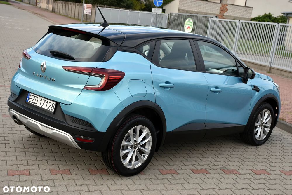 Renault Captur - 16