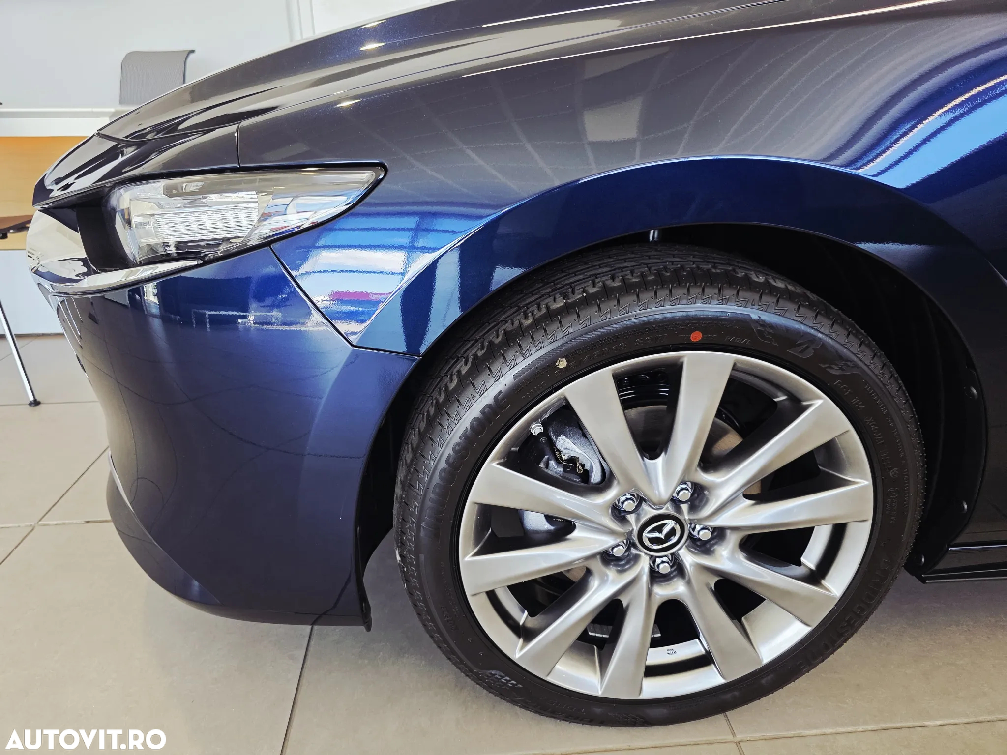 Mazda 3 e-Skyactiv X186 AT MHEV Center-Line - 5
