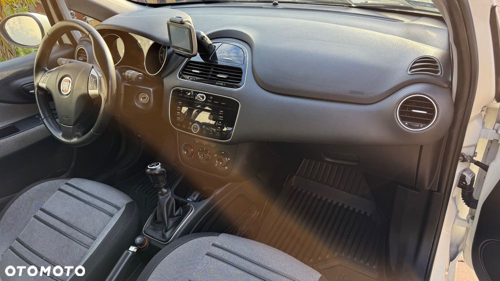 Fiat Punto Evo 1.4 8V Active - 12