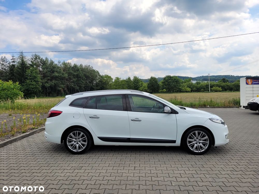 Renault Megane dCi 110 FAP EDC Bose Edition - 8