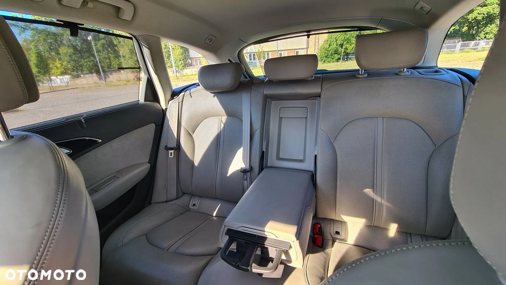 Audi A6 Avant - 9