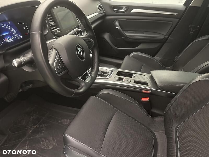 Renault Megane - 11